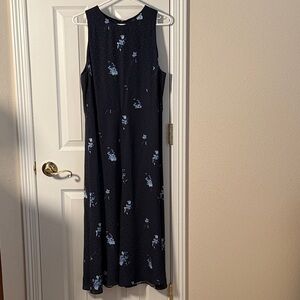 Nordstrom Signature size 12 Navy Floral flowy Sleeveless Dress